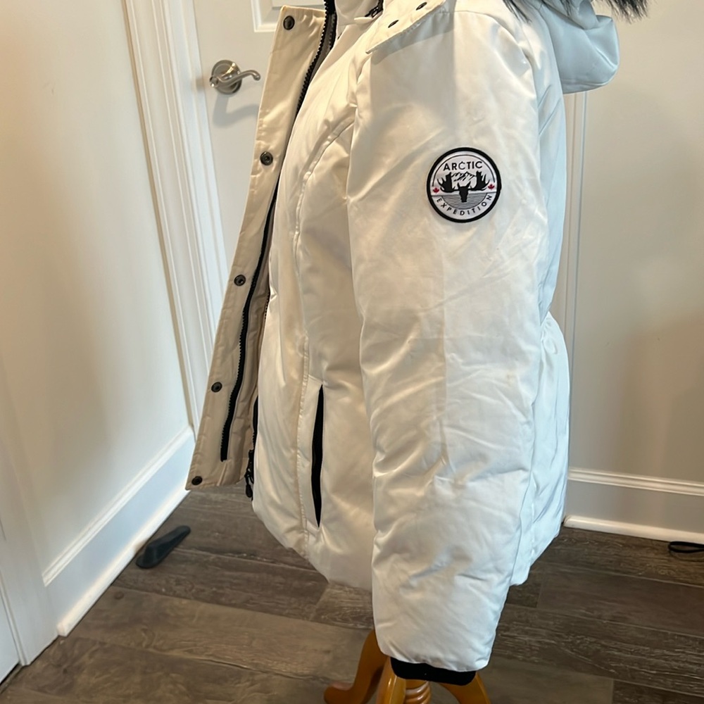 Arctic Expedition Down Coat with Faux Fur Removable Hood White Sz M - Picture 7 of 16